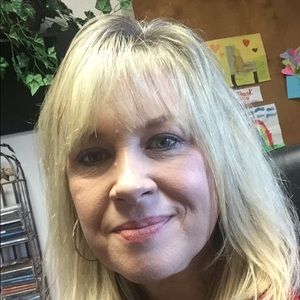 Meet your Posher, Rebekah